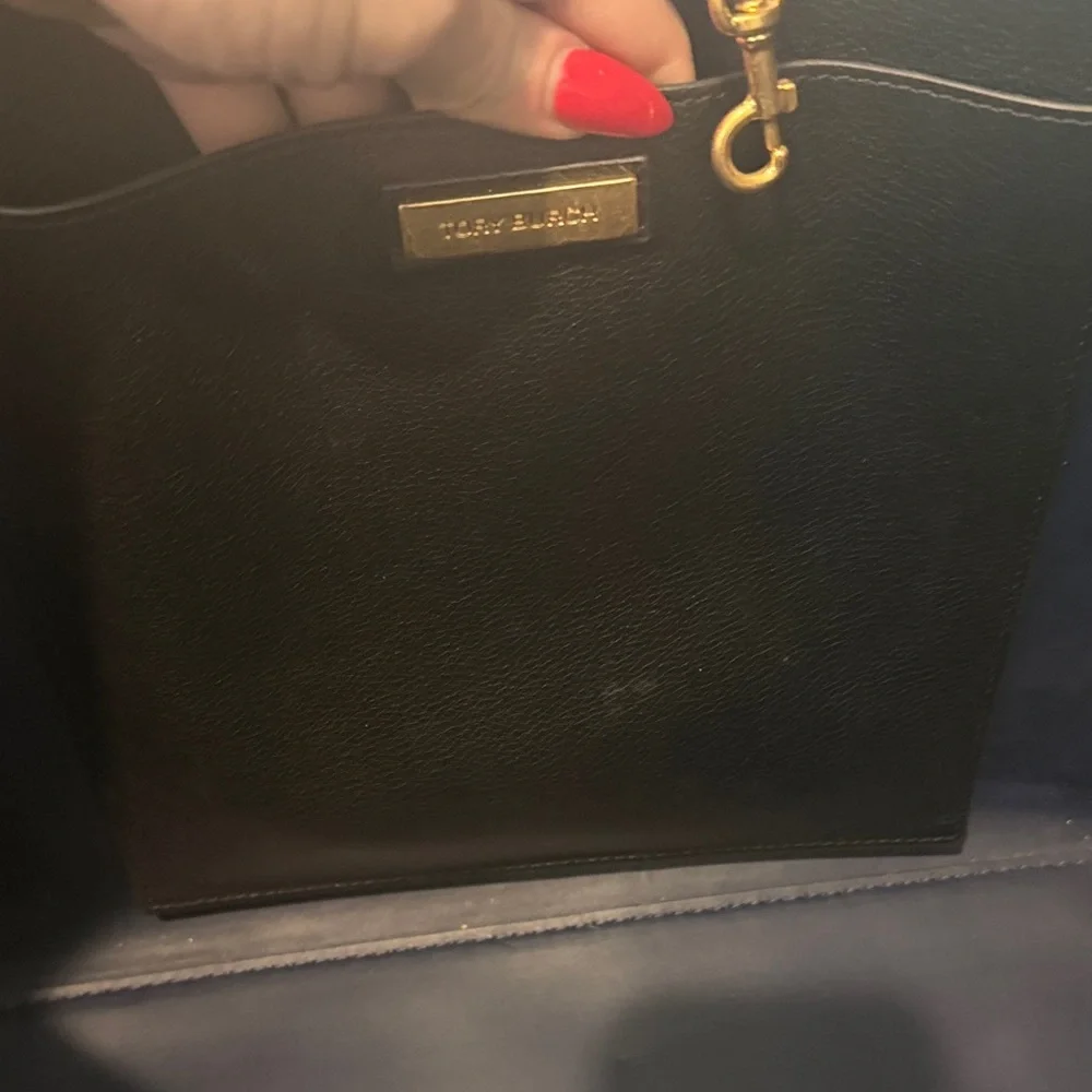 Tory Burch Black Pebbled Leather Tote - Picture 3 of 16